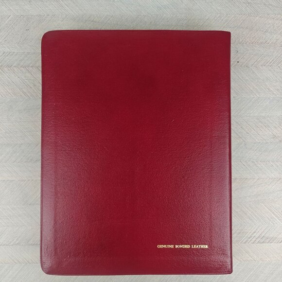 The Word In Life Study Bible New Testament Edition NKJV Red Genuine Leather 1993 - Picture 2 of 12